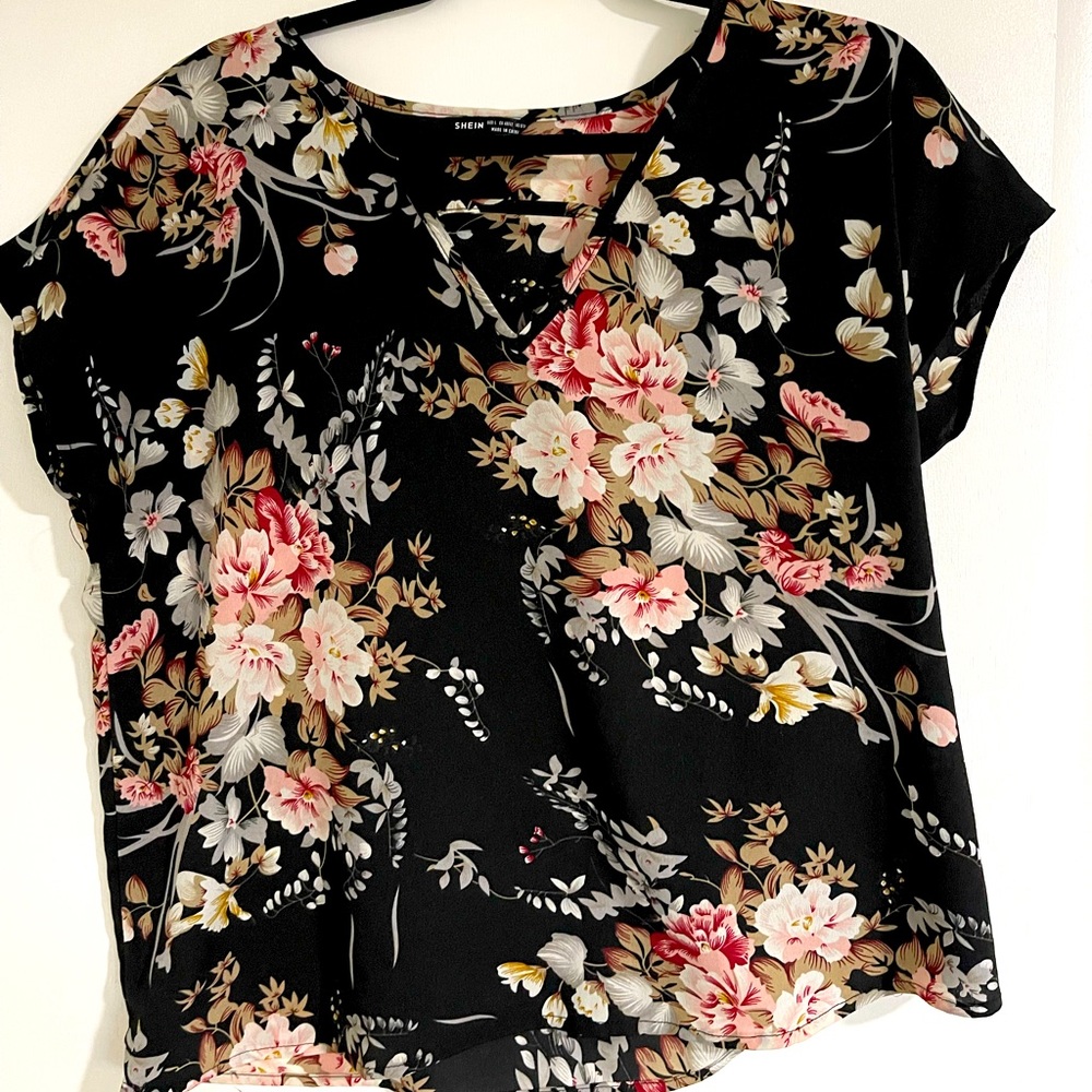 Floral V Neck Blouse